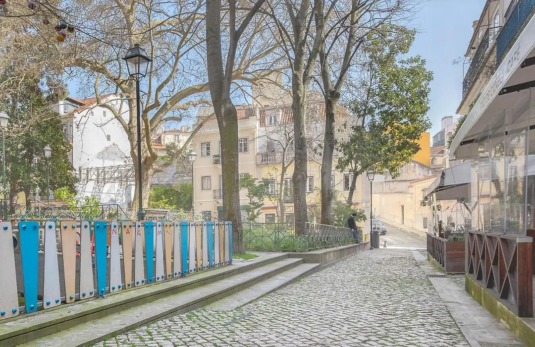 Cosy Duplex House In Downtown Lisboa-1